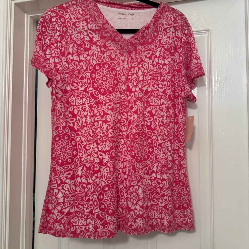 Coldwater Creek Red and White Short Sleeve Blouse